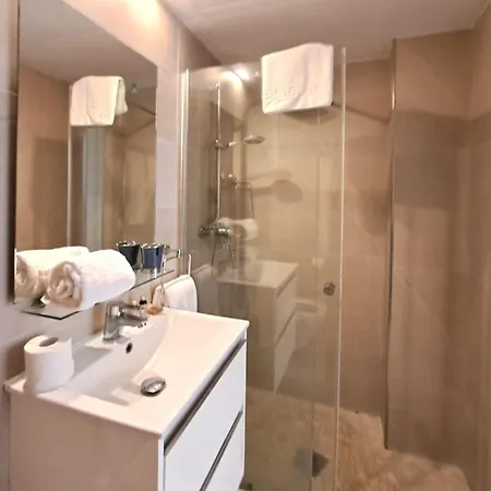 Noctua Playa 028 아파트 *